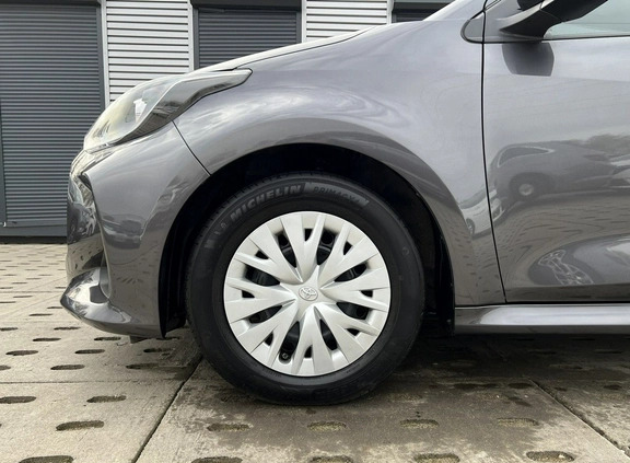 Toyota Yaris cena 69900 przebieg: 43803, rok produkcji 2022 z Olecko małe 562